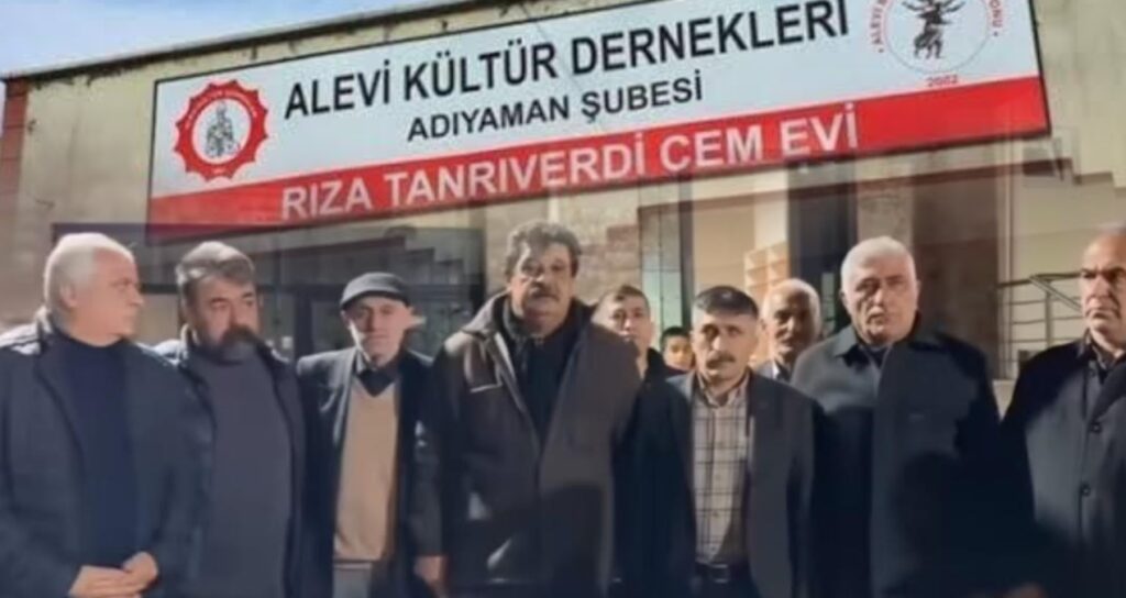 Alevilere biber gazlı saldırı… Cem ibadetleri sırasında biber gazı sıkıldı