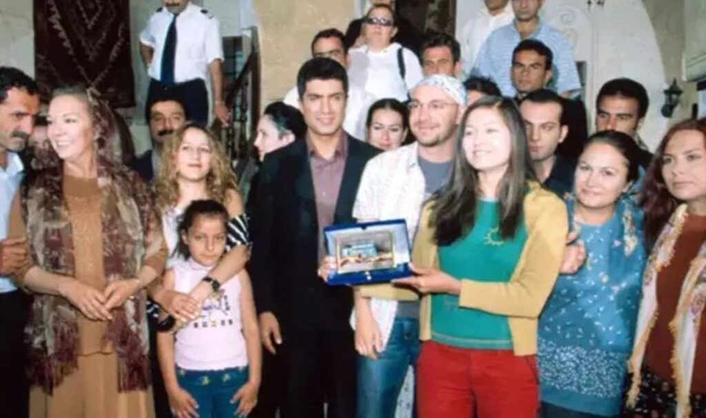 ‘Asmalı Konak’ ekibi 22 yıl sonra bir arada
