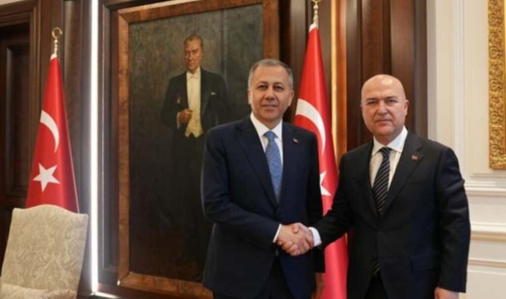 CHP’li Murat Bakan, Ali Yerlikaya ile görüştü