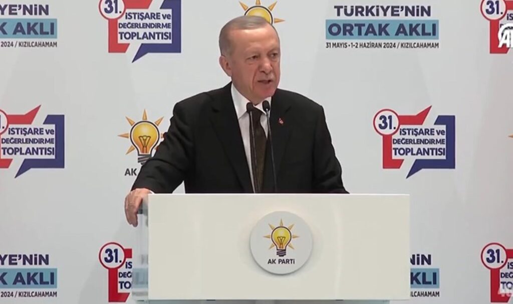 Erdoğan’dan ‘değişim’ mesajı: ‘Hiçbir şey olmamış gibi devam edemeyiz’