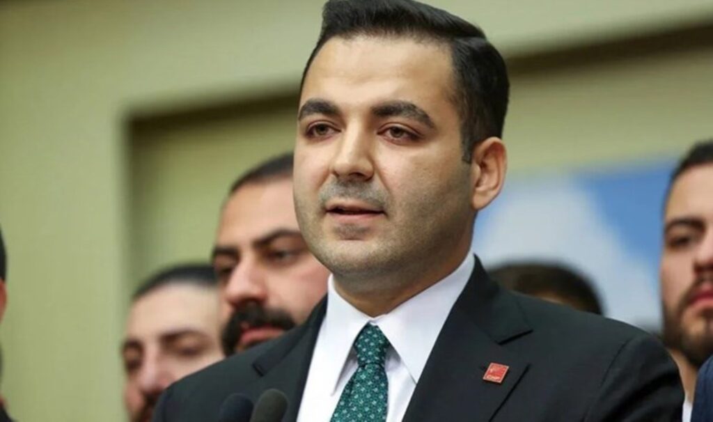 İddianame kabul edildi: CHP Gençlik Kolları Başkanı Cem Aydın hakkında siyasi yasak talebi