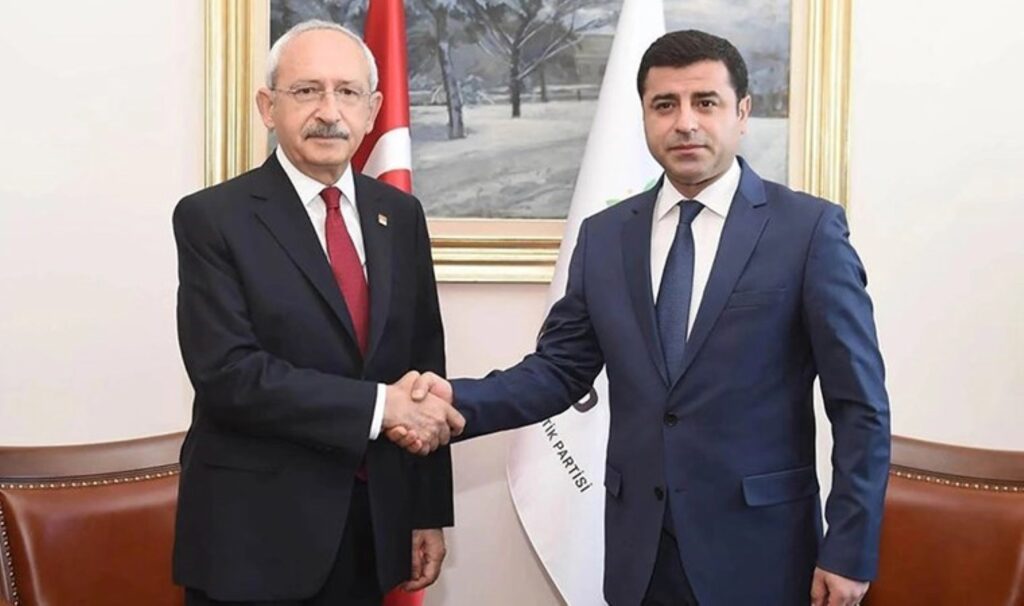 Kılıçdaroğlu, Selahattin Demirtaş ve Selçuk Mızraklı’yı ziyaret etti: ‘İnsanların barış içinde yaşamasını istiyoruz’