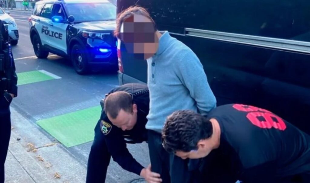 ‘Kötü nefesli’ olarak bilinen tecavüzcü, 17 yıl sonra yakalandı