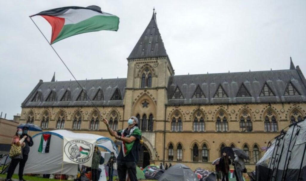 Oxford Üniversitesi’nde Gazze eylemine polis müdahale etti, 16 kişi gözaltına alındı