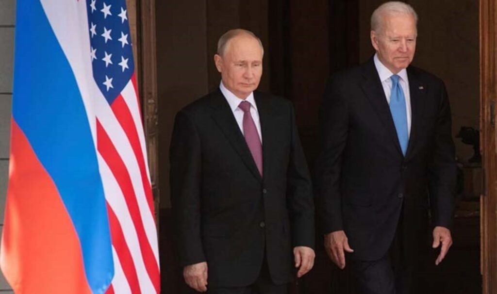 ‘Sömürüden kazanıyorlar’ dedi: Putin ABD’nin borcunu açıkladı!