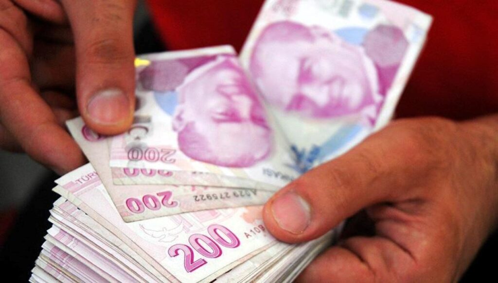 1000 TL ikramiye farkında son durum: Emekliye 1000 TL bayram ikramiyesi ne zaman ödenecek? Resmi Gazete’de yayımlandı mı?