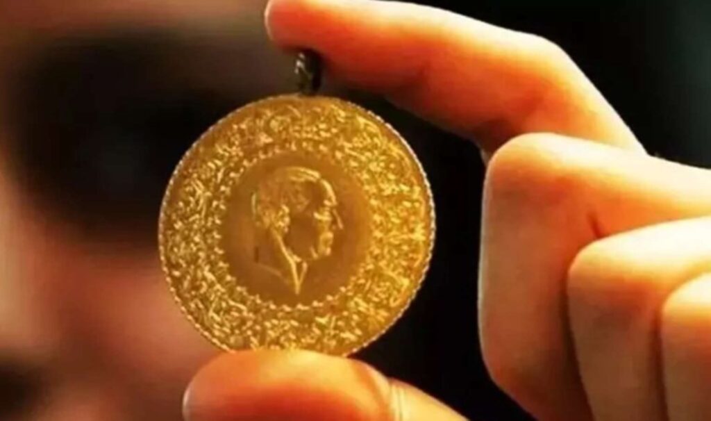 Altın fiyatlarında yeni rekor: Yeniden o seviyeyi aştı! Gram, çeyrek, Cumhuriyet altını bugün ne kadar oldu? 18 Mart 2025 Salı altın fiyatları…