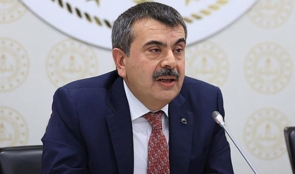 Bakan Tekin’in hedefinde bu kez özel okul öğretmenleri var: ‘Daha ne kadar görüşeceğiz…’