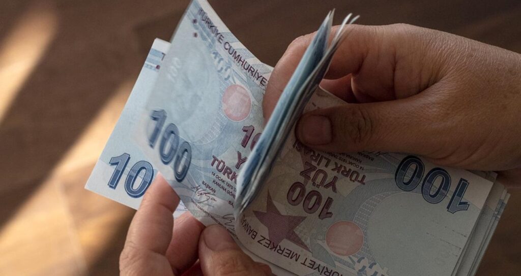 CHP’li Genç: Ekmeğin fiyatı 10, emekli ikramiyesi  4 kat arttı!