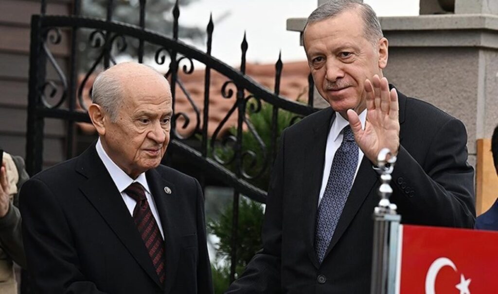 Çok konuşulacak kulis… Bahçeli, Erdoğan’a şart koydu: ‘Erken seçim’ kozunu mu kullanacak?