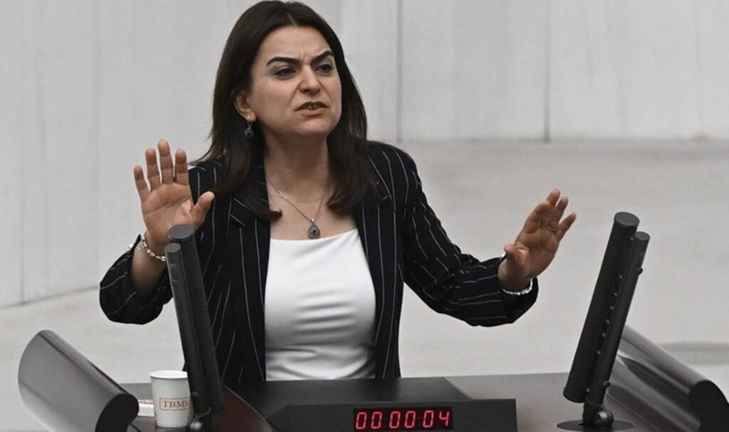 DEM Partili Gülüstan Kılıç Koçyiğit kürsüden ‘Kürtçe’ seslendi: ‘Ben içinizdeki Kürt vekillere sesleniyorum’