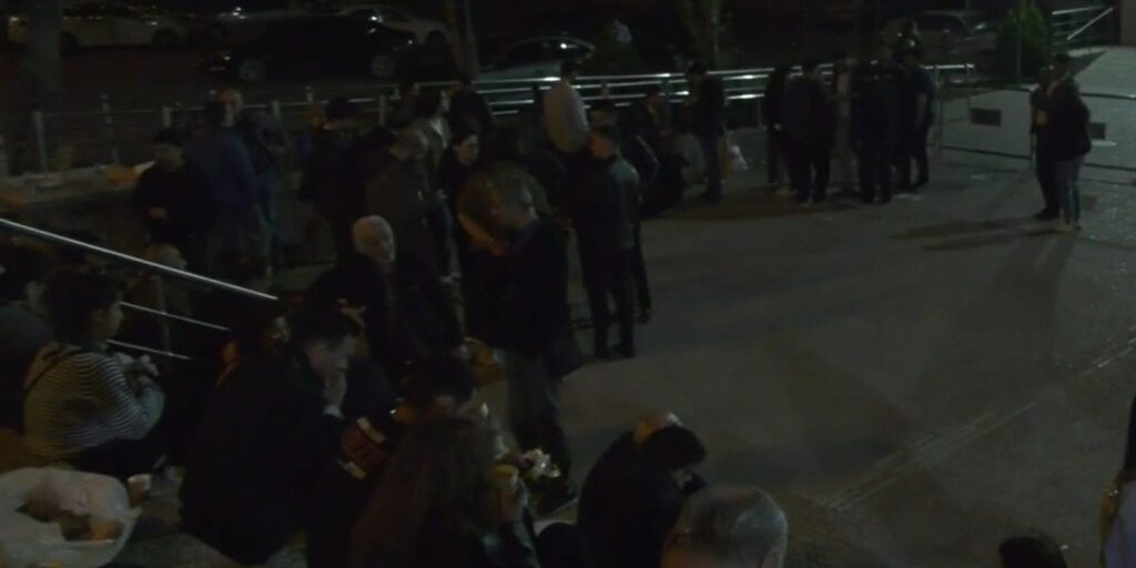Gözaltına alınanların ailesi gece boyu Ankara Adliyesi’ndeydi