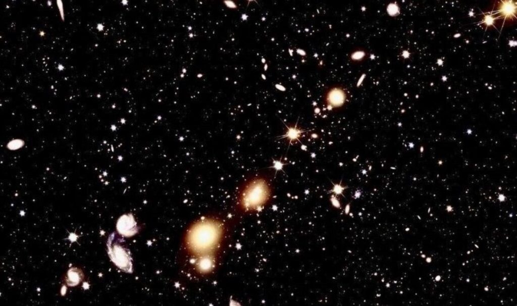 Karanlık Enerji deneyi Einstein’ın Evren teorisini temelden sarsıyor