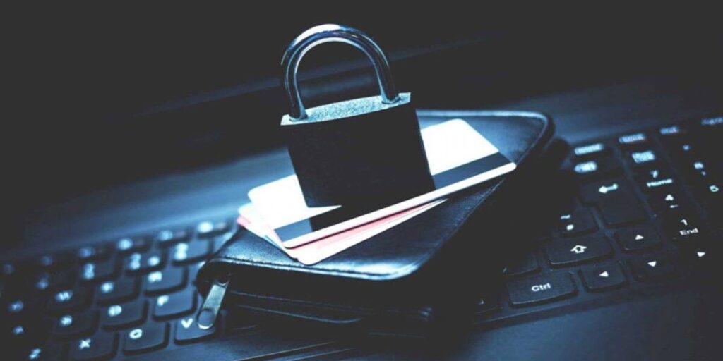 Kredi kartı sahipleri dikkat! 2 milyondan fazla banka kartı bilgisi çalındı ve şu an Dark Web’de