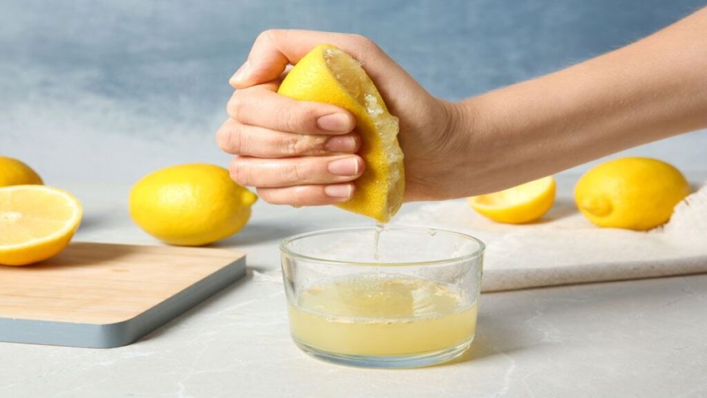 Limon sıkmanın bilimi! Daha fazla su için pratik ipuçları