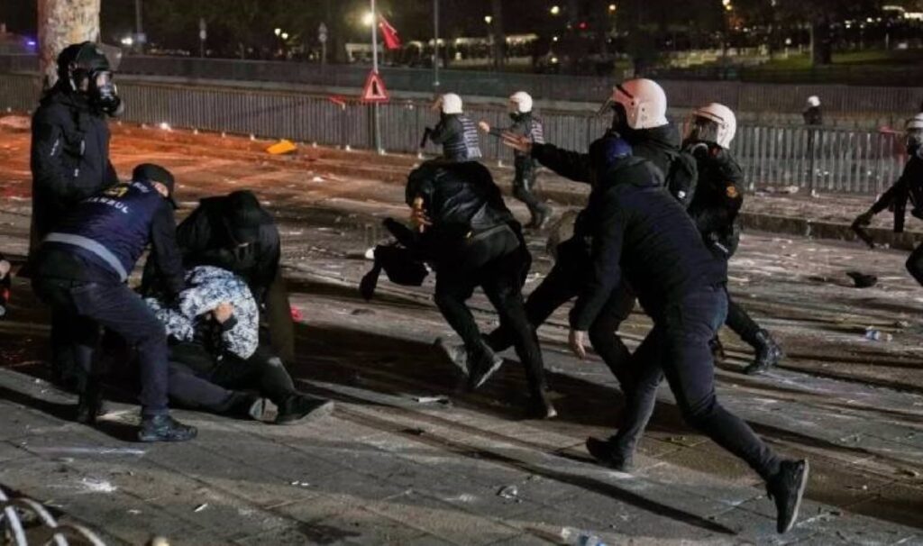 MHP’li Feti Yıldız’dan dikkat çeken çıkış: ‘Tutuklama yerine başka tedbirler düşünülmeli’