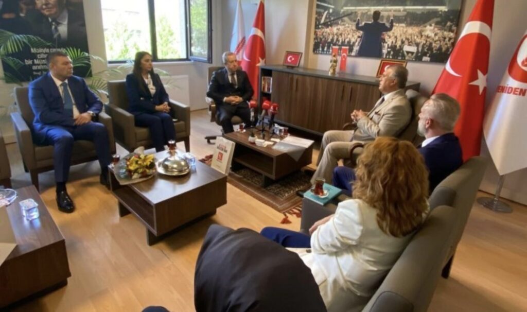 MHP’nin Yeniden Refah’a ziyaretinde Bahçeli’yi kızdıracak sözler: ‘Devlet bey evlenseydi…’