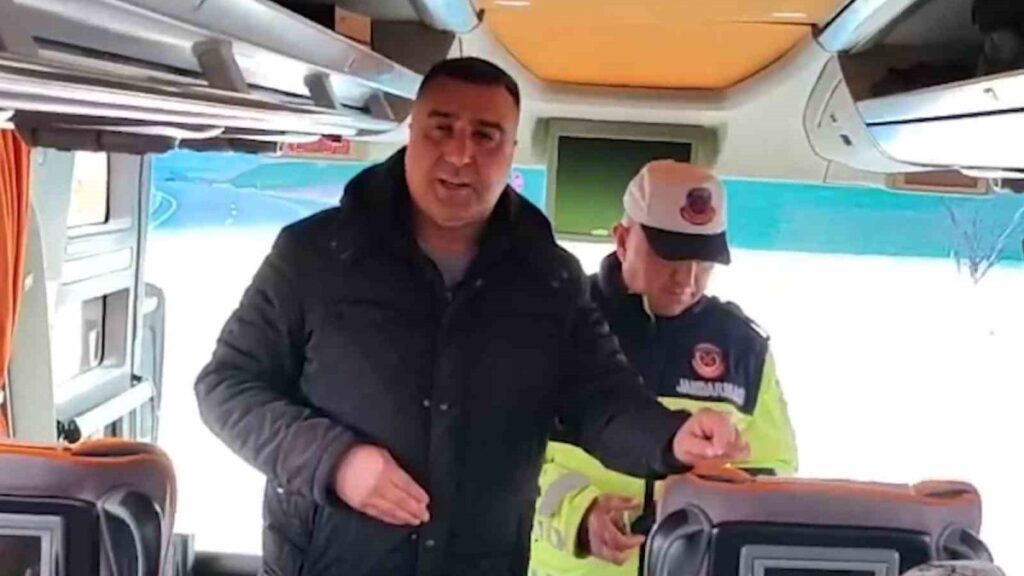 Otobüste sürpriz denetim