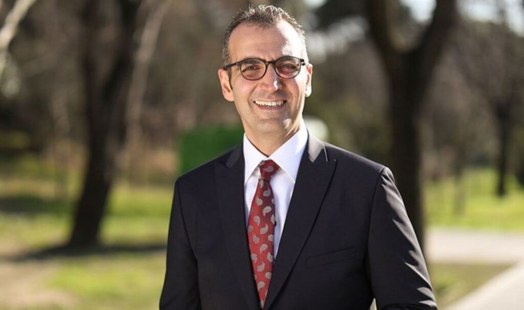 Resul Emrah Şahan, öğrencilere mektup yazdı: ‘Bu ülkenin gerçek Cumhuriyetçi gençleri var…’