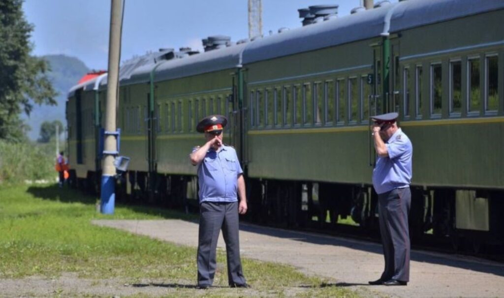 Rusya’dan Kuzey Kore’ye tren seferleri başlıyor