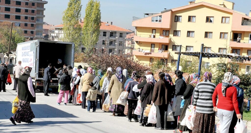 Yoksulun tenceresi tehlikede
