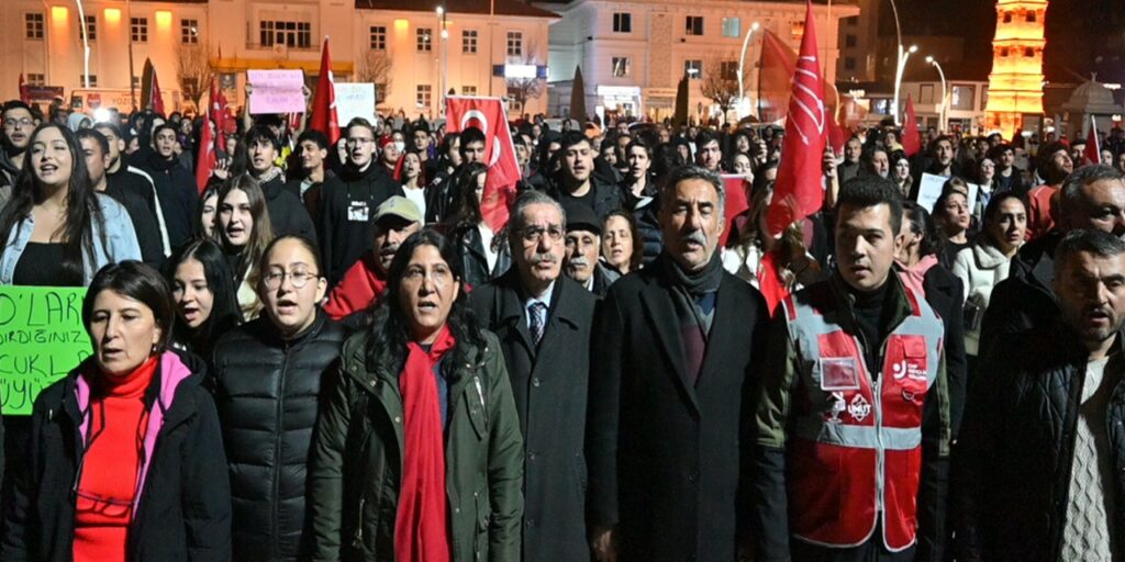 Yozgat’ta İmamoğlu’na destek yürüyüşü yapıldı