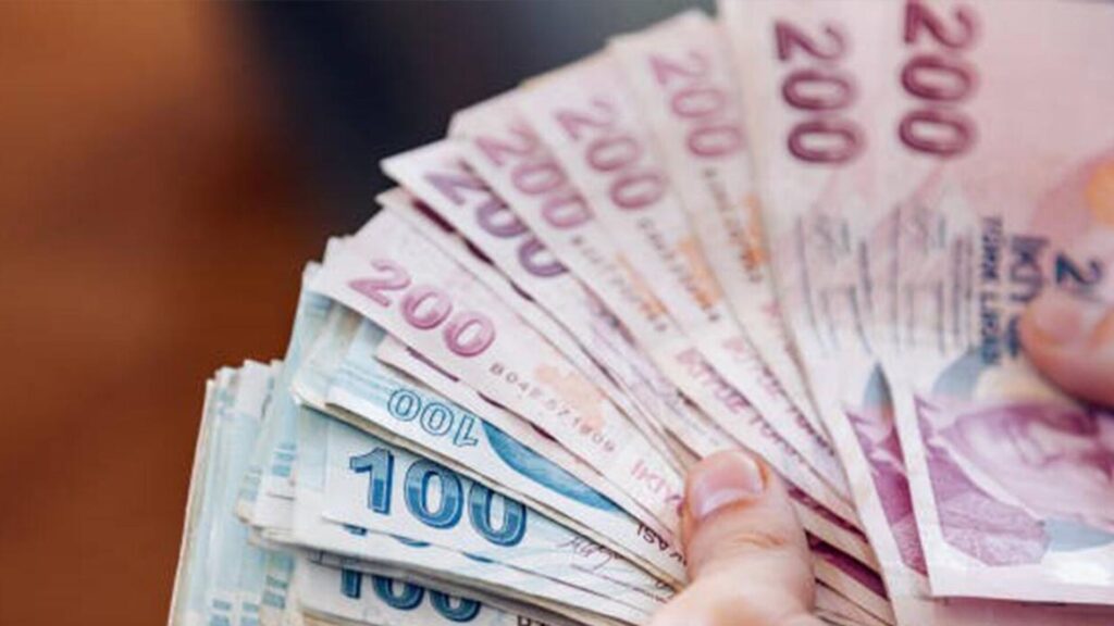 16.5 milyon emeklinin beklediği gün geldi:  Bayram ikramiyesi 1000 TL fark ödemeleri bugün başladı