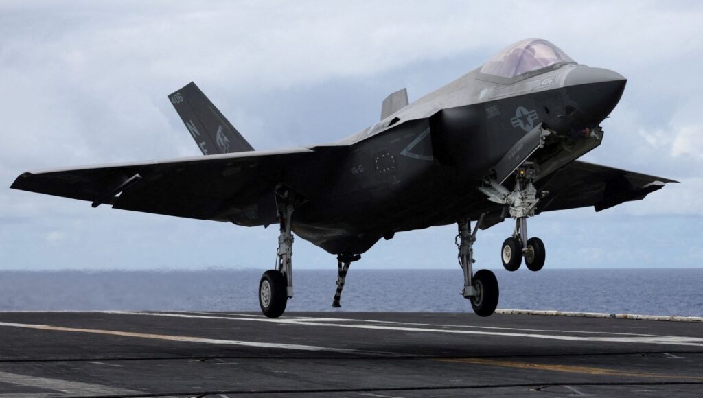 Almanya basını: Trump Türkiye’ye F-35 satabilir, İsrail teslimata engel olmak istiyor