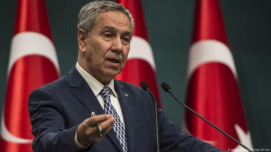 Bülent Arınç: “Siyasi tutukluluk hiç olmamalı”
