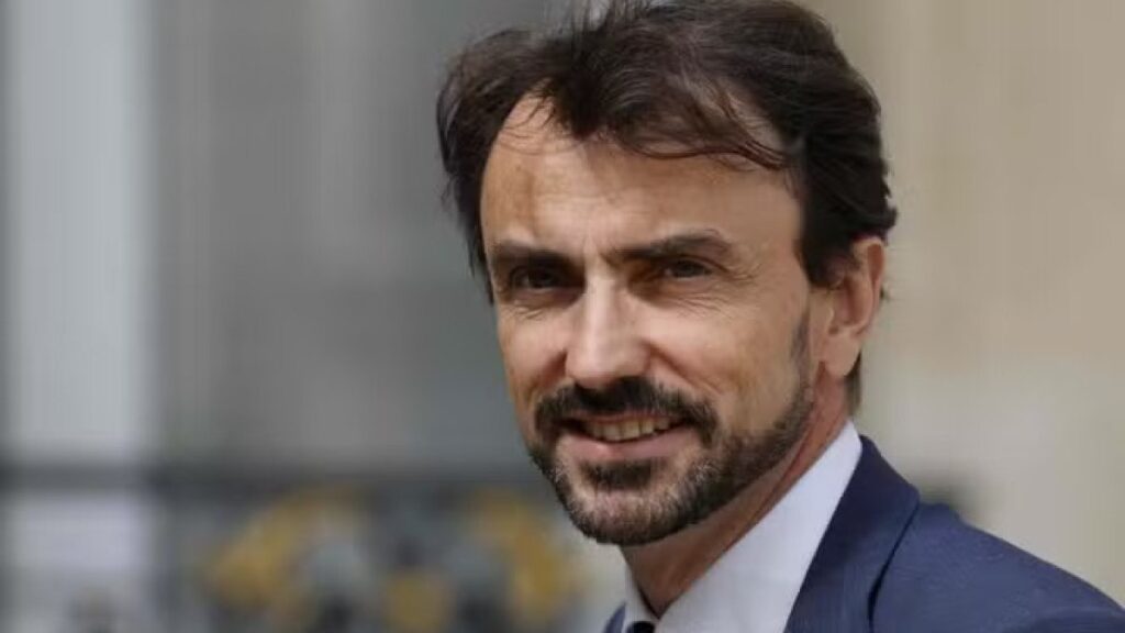 Fransa’da Lyon Belediye Başkanı yolsuzluktan gözaltında