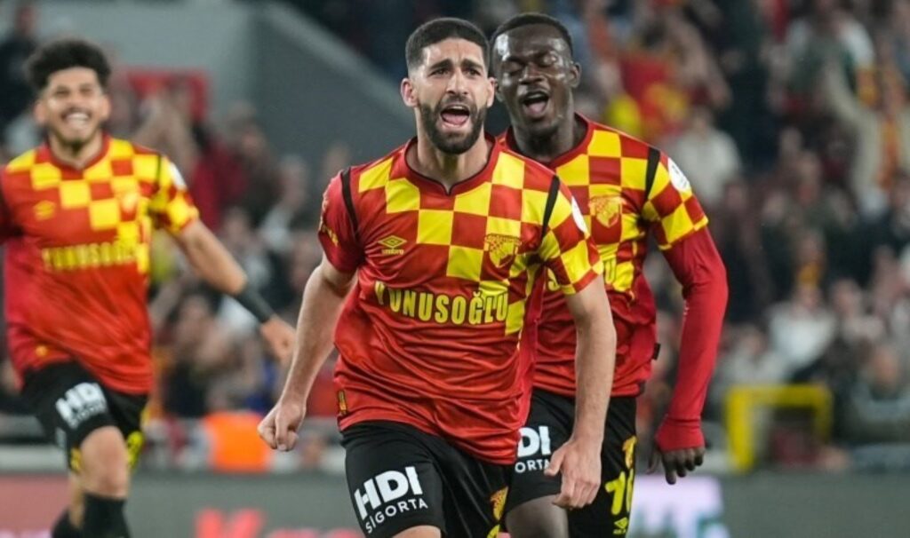 Göztepe’nin 11 maçlık hasreti sona erdi: Başakşehir’i farklı geçti!
