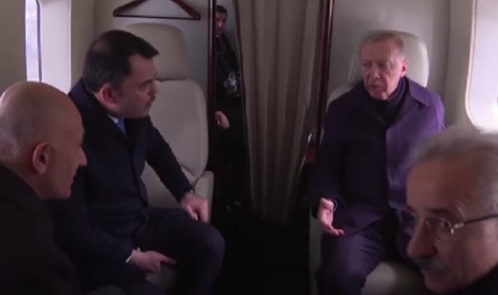 İmamoğlu gözaltına alınmadan 20 gün önce… Erdoğan’a yapılan ‘Kanal İstanbul’ sunumunun görüntüleri ortaya çıktı!