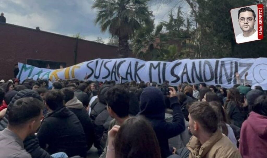 Öğrenciler okul bahçesinde eyleme başladı… Eğitim-İş’ten MEB’e açık çağrı!