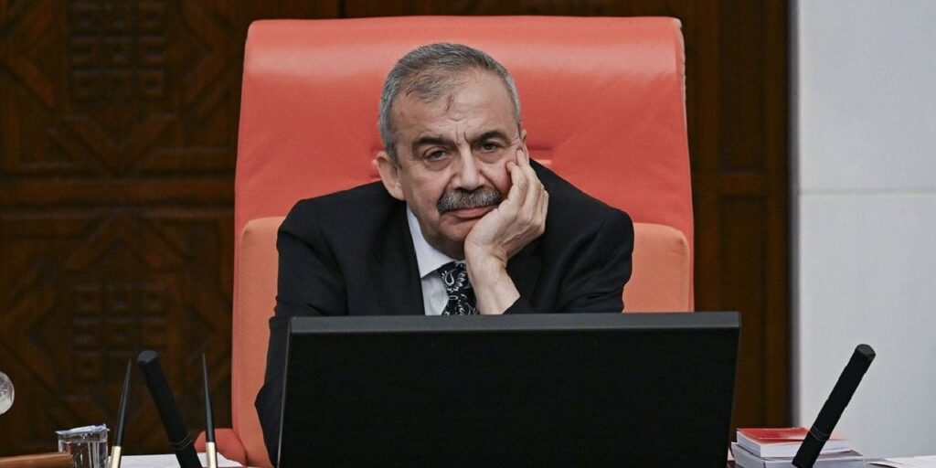 Sırrı Süreyya Önder hakkında Sağlık Bakanlığından açıklama