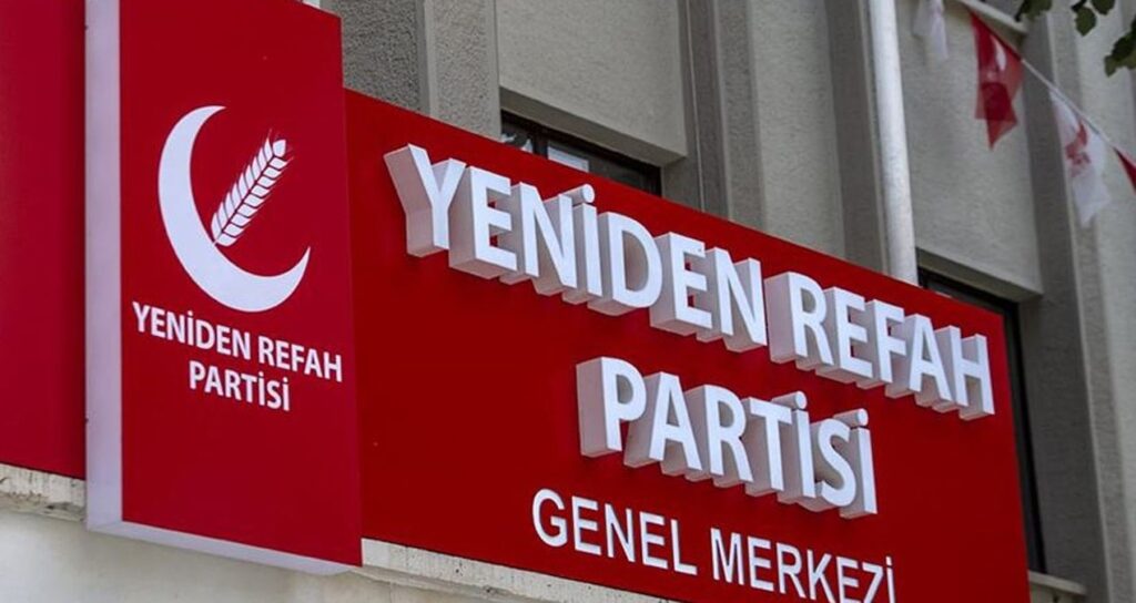 YRP’de istifa depremi sürüyor: 17 isim daha ayrıldı