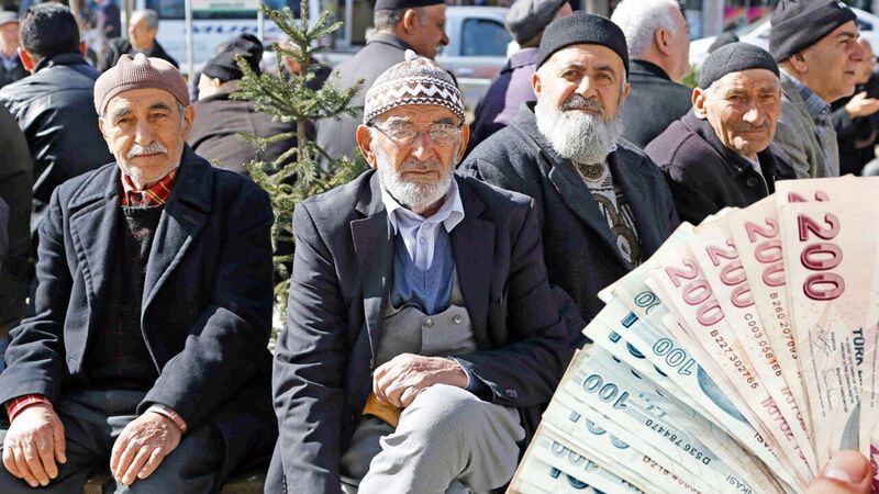Zam geldi emekli isyan etti