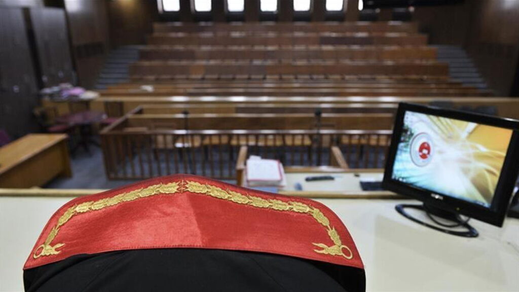 7 yıl 1 ay hapis cezası aldı, avukatından şikayetçi oldu