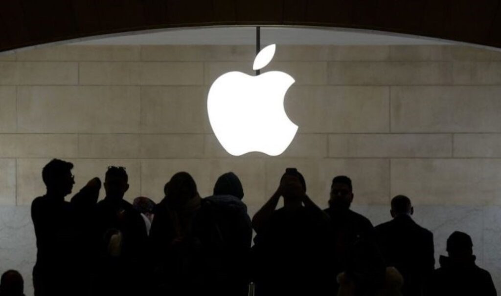 Apple, antitröst davasında kararı ihlal etti