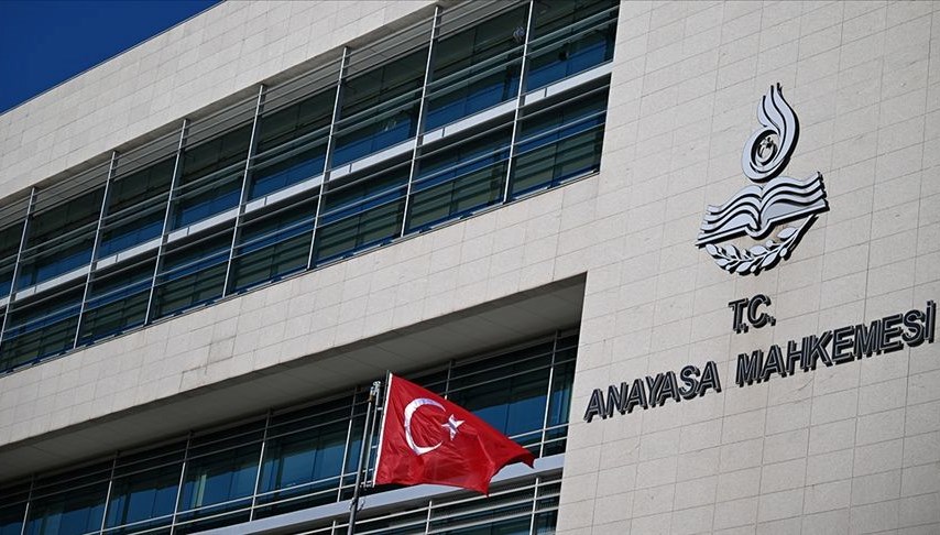 AYM’den tüm avukatları ilgilendiren karar: İki madde iptal edildi