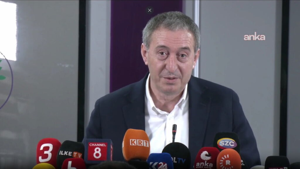 DEM Parti Eş Genel Başkanı Tuncer Bakırhan: ‘TBMM’de komisyon kurulması konusunda düşüncelerimizi kamuoyuna açıklayacağız’