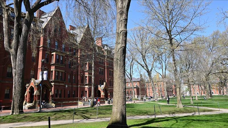 Eski Harvard rektöründen “ABD’nin temel ilkelerine yönelik tehditlere karşı ses çıkarma” çağrısı