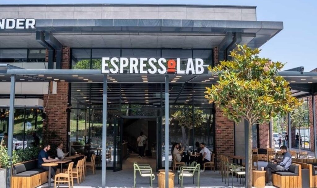 Espressolab’den boykot çağrısına dava: Sosyal medyada tepki yağıyor!
