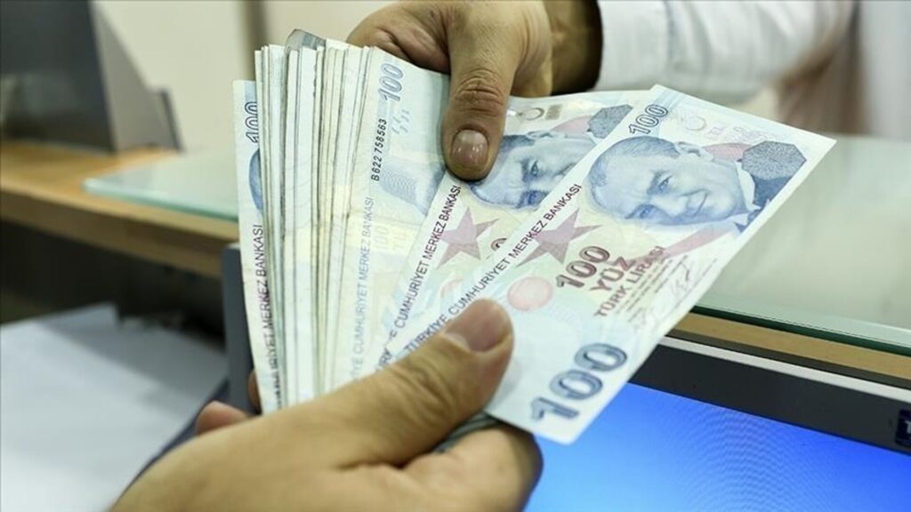 Ev kadınlarına emeklilik hakkının detayları belli oldu