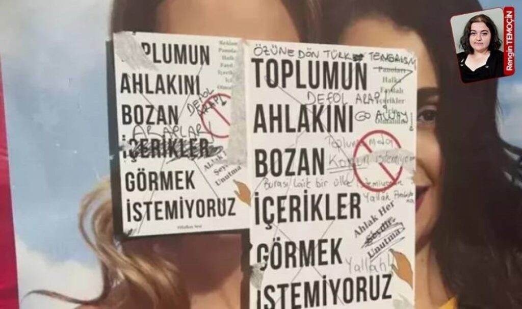 Gülümseyen kadınların yer aldığı reklam afişi gericiler tarafından sansürlendi: ‘Kadın düşmanı politika’