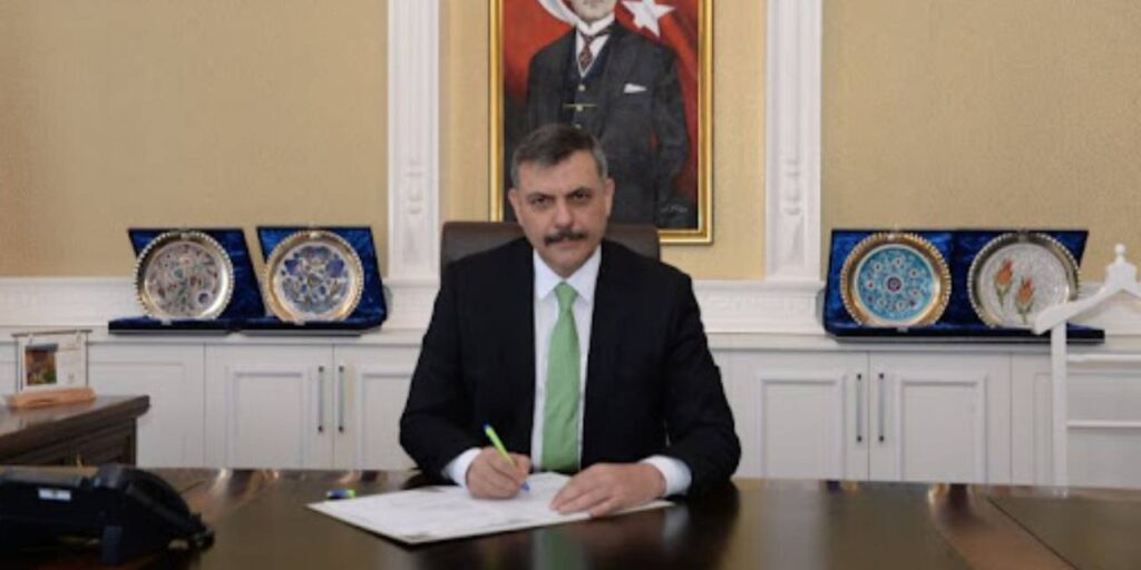 Oğlu polise gözdağı vermişti: Vali’den açıklama