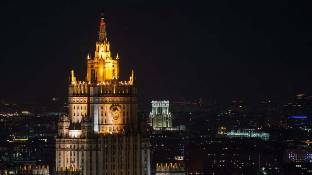 Rus Dışişleri, Zelenskiy’in açıklamalarını değerlendirdi: ‘Uluslararası ölçekte bir teröristin klasik tehdidi’