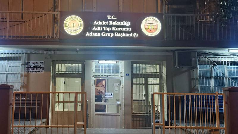 Adana’da kamyonet sulama kanalına düştü; baba ve 2 kızı hayatını kaybetti
