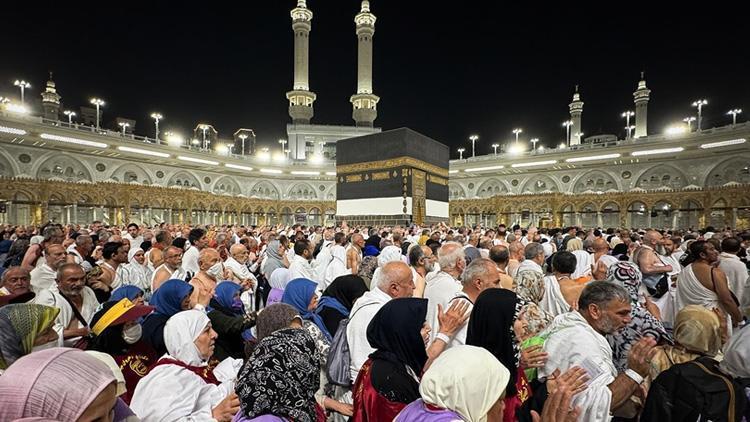 Binlerce hacı Suudi Arabistan’da mahsur kaldı