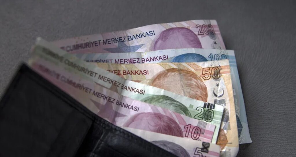 Enflasyon beklenti anketi açıklandı: İşte en düşük emekli maaşı için ilk ihtimal