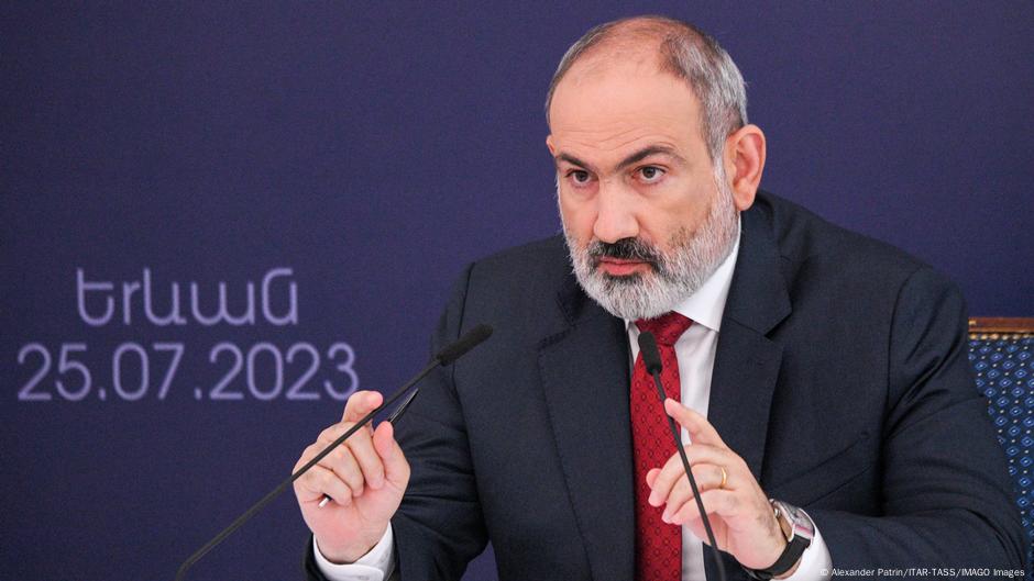 Ermenistan Başbakanı Paşinyan: Darbe girişimi engellendi